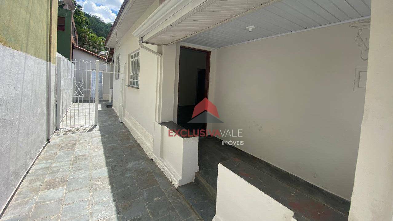 Casa à venda com 2 quartos, 100m² - Foto 6