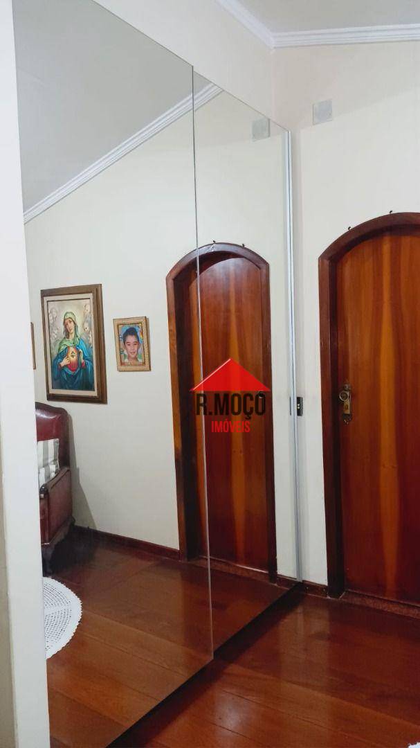 Sobrado à venda com 3 quartos, 250m² - Foto 10