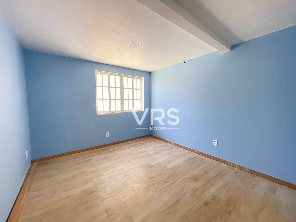 Casa à venda com 5 quartos, 220m² - Foto 74