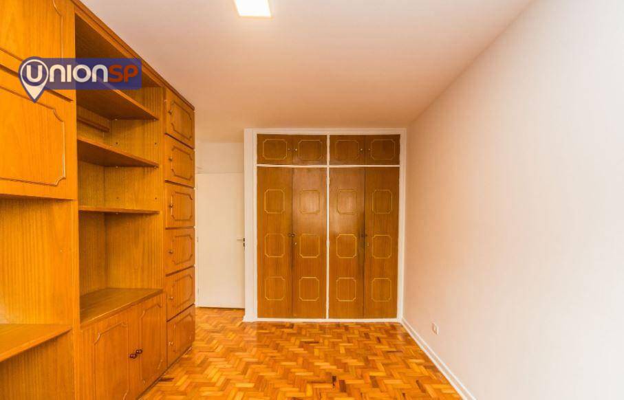 Apartamento à venda com 3 quartos, 145m² - Foto 8