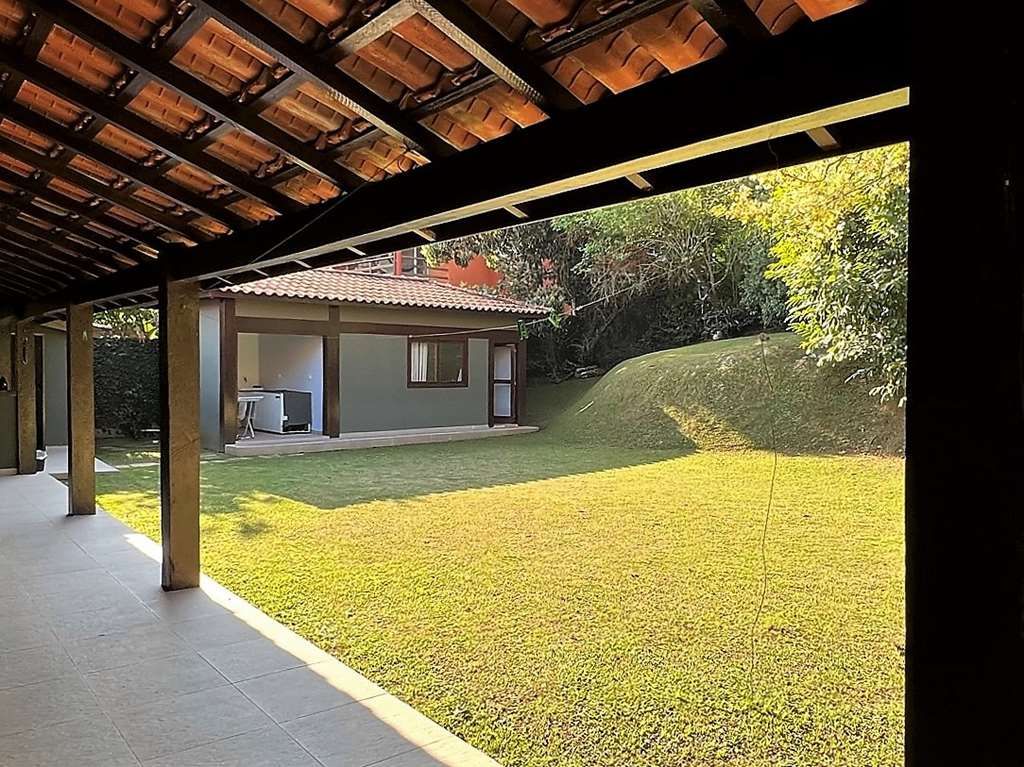 Casa de Condomínio à venda com 4 quartos, 320m² - Foto 45