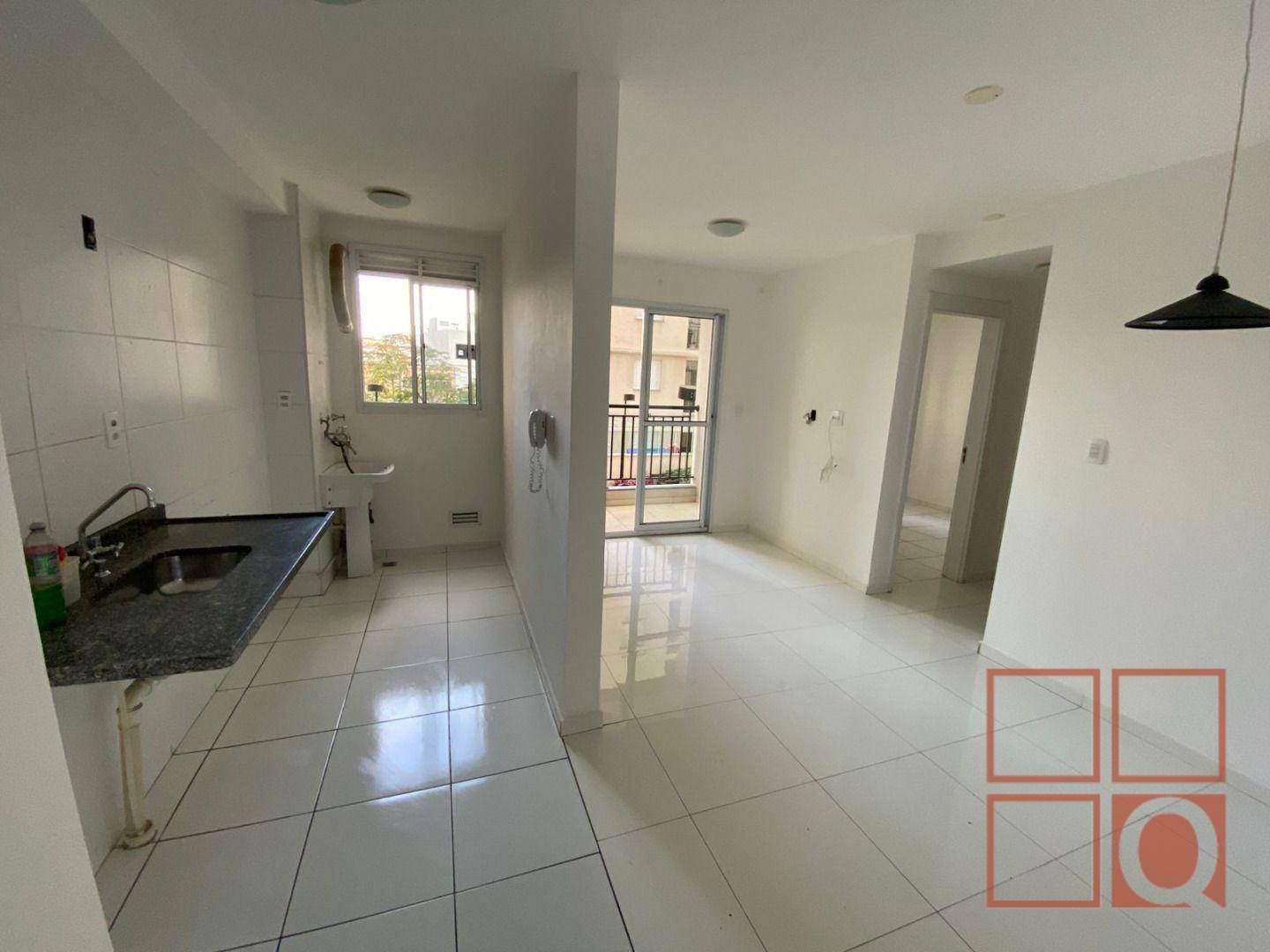 Apartamento à venda com 2 quartos, 55m² - Foto 1