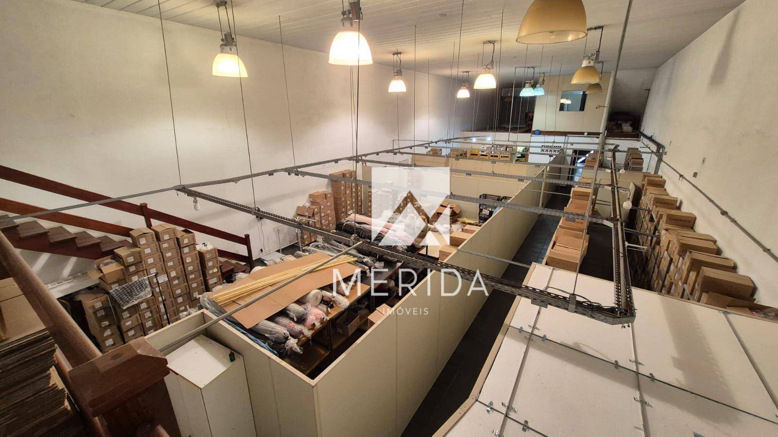 Depósito-Galpão-Armazém para alugar, 335m² - Foto 2