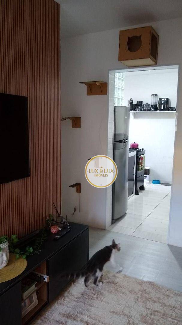 Apartamento à venda com 2 quartos, 60m² - Foto 6