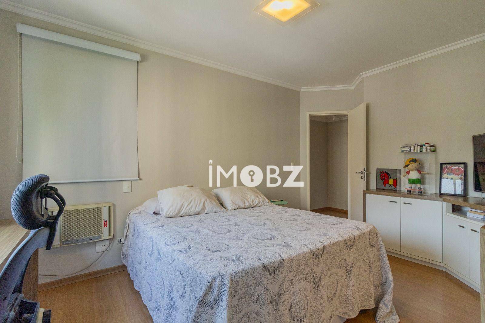 Apartamento à venda com 3 quartos, 143m² - Foto 11