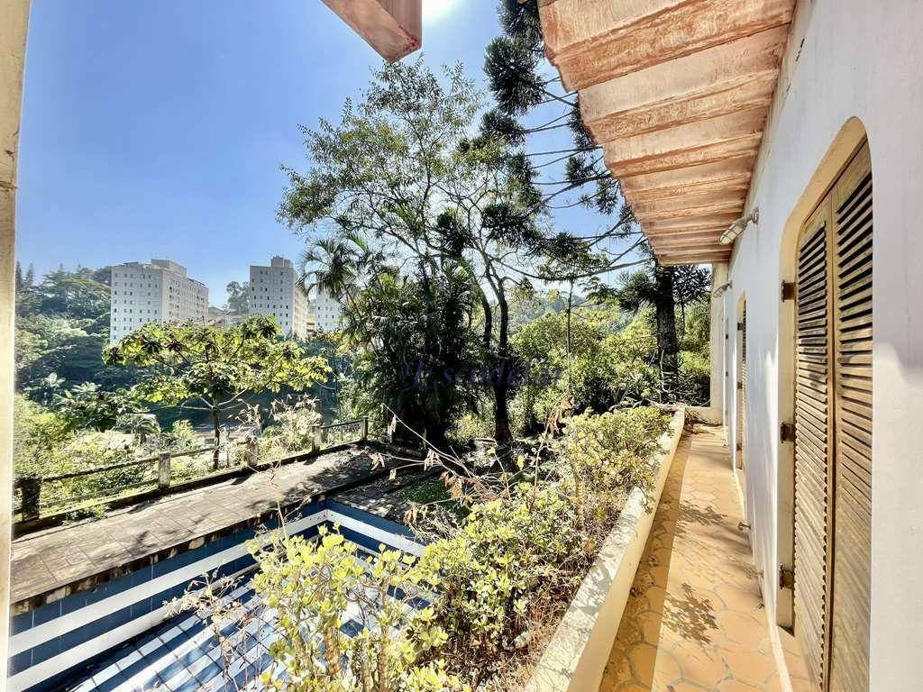 Casa à venda e aluguel com 4 quartos, 700m² - Foto 17