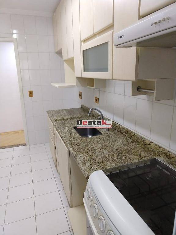 Apartamento à venda com 3 quartos, 80m² - Foto 19