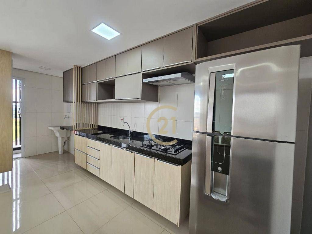 Apartamento à venda com 2 quartos, 74m² - Foto 3