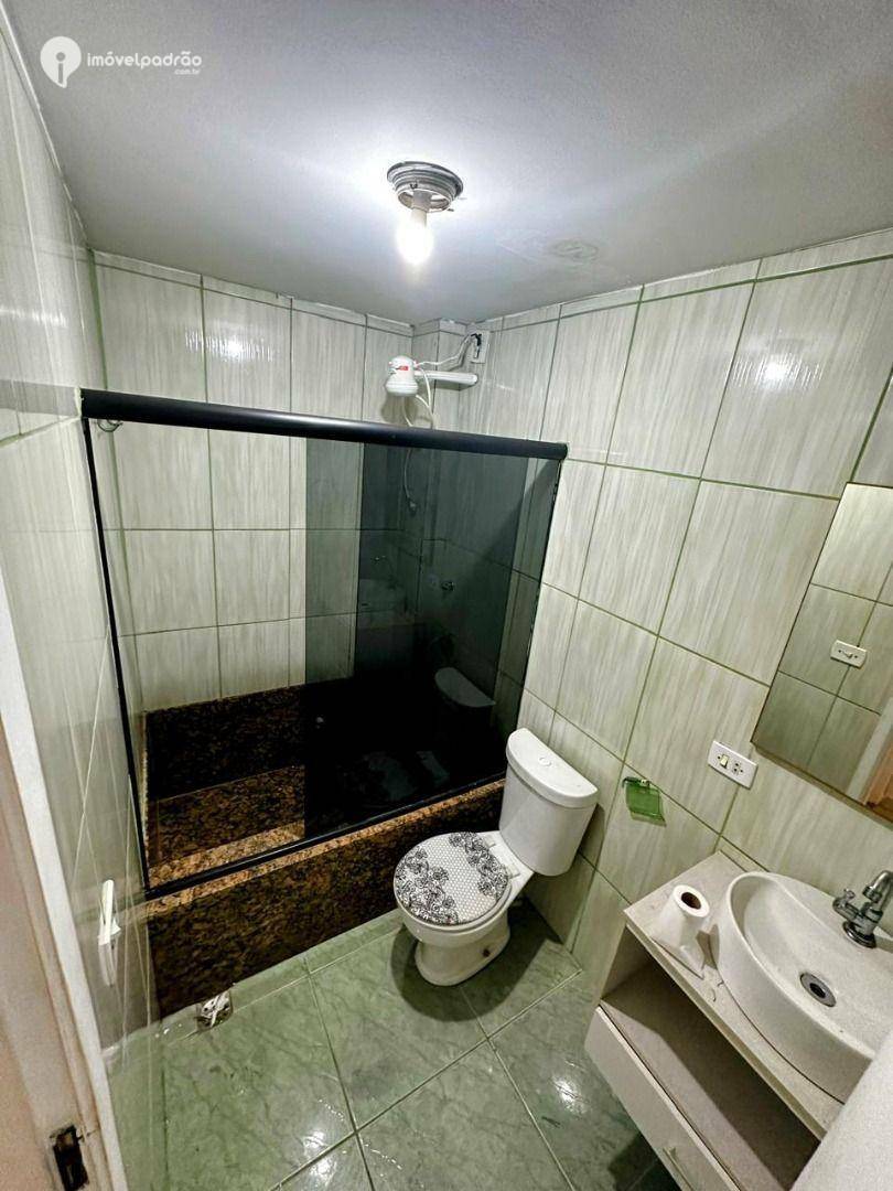 Apartamento para alugar com 2 quartos, 72m² - Foto 13