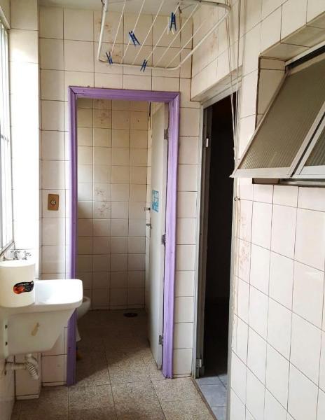 Apartamento à venda com 3 quartos, 80m² - Foto 3