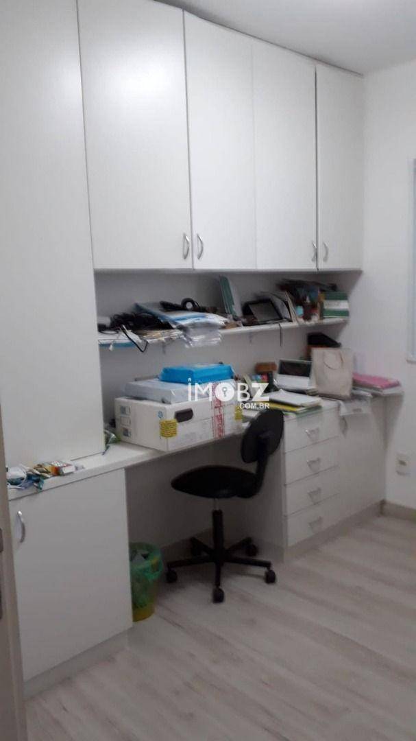 Apartamento à venda com 4 quartos, 197m² - Foto 15