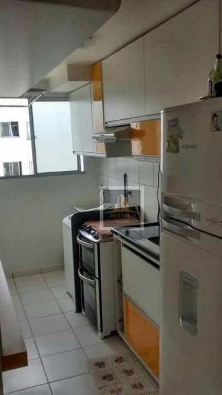 Apartamento à venda com 2 quartos, 69m² - Foto 6