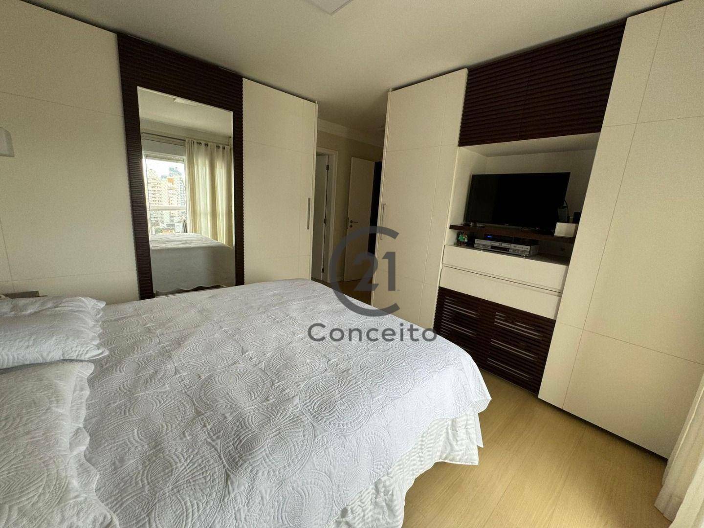 Apartamento à venda com 4 quartos, 154m² - Foto 19