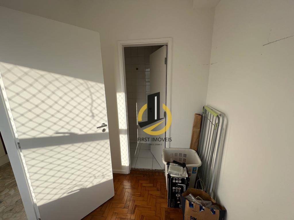 Apartamento para alugar com 2 quartos, 76m² - Foto 7