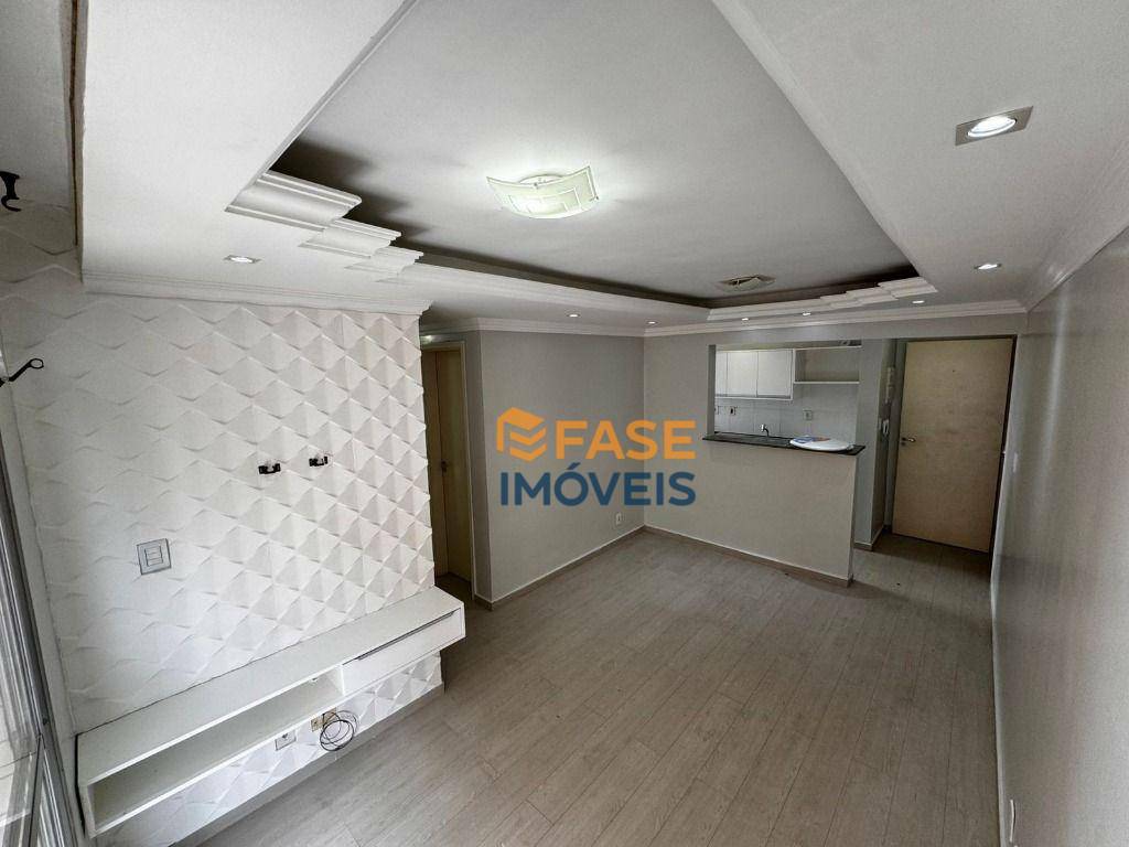 Apartamento à venda com 3 quartos, 106m² - Foto 1