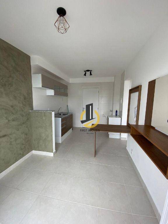 Apartamento à venda com 2 quartos, 40m² - Foto 2