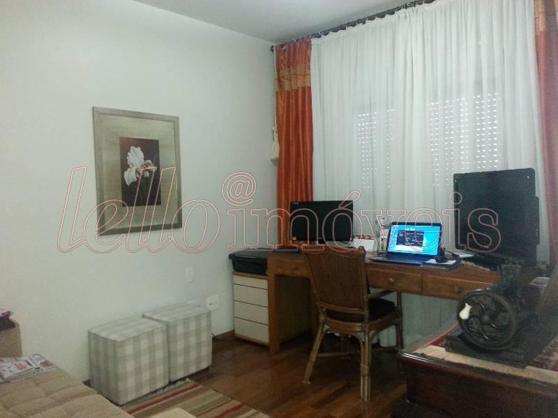 Apartamento à venda com 4 quartos, 216m² - Foto 13