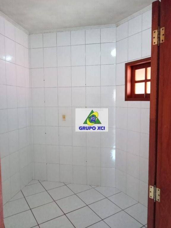 Casa de Condomínio à venda com 3 quartos, 350m² - Foto 34