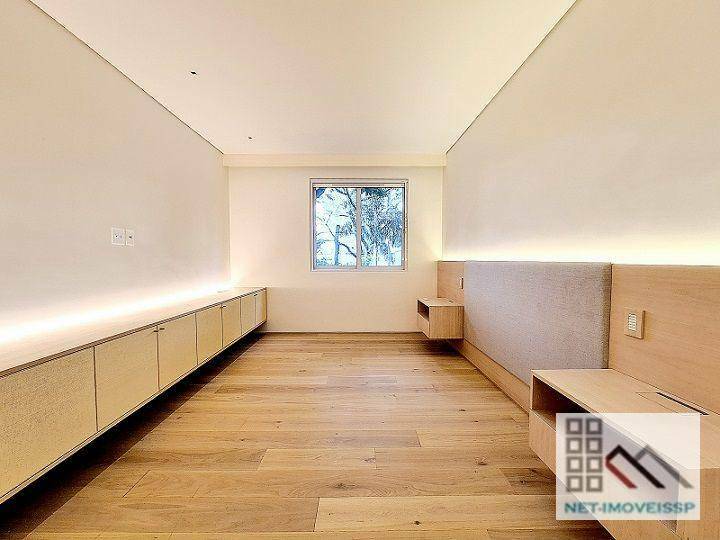 Apartamento à venda com 3 quartos, 211m² - Foto 37