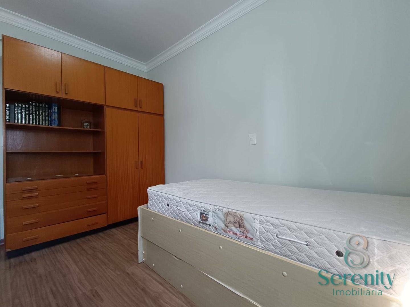 Apartamento para alugar com 3 quartos, 98m² - Foto 18