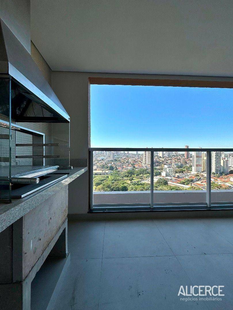 Apartamento à venda com 3 quartos, 150m² - Foto 7