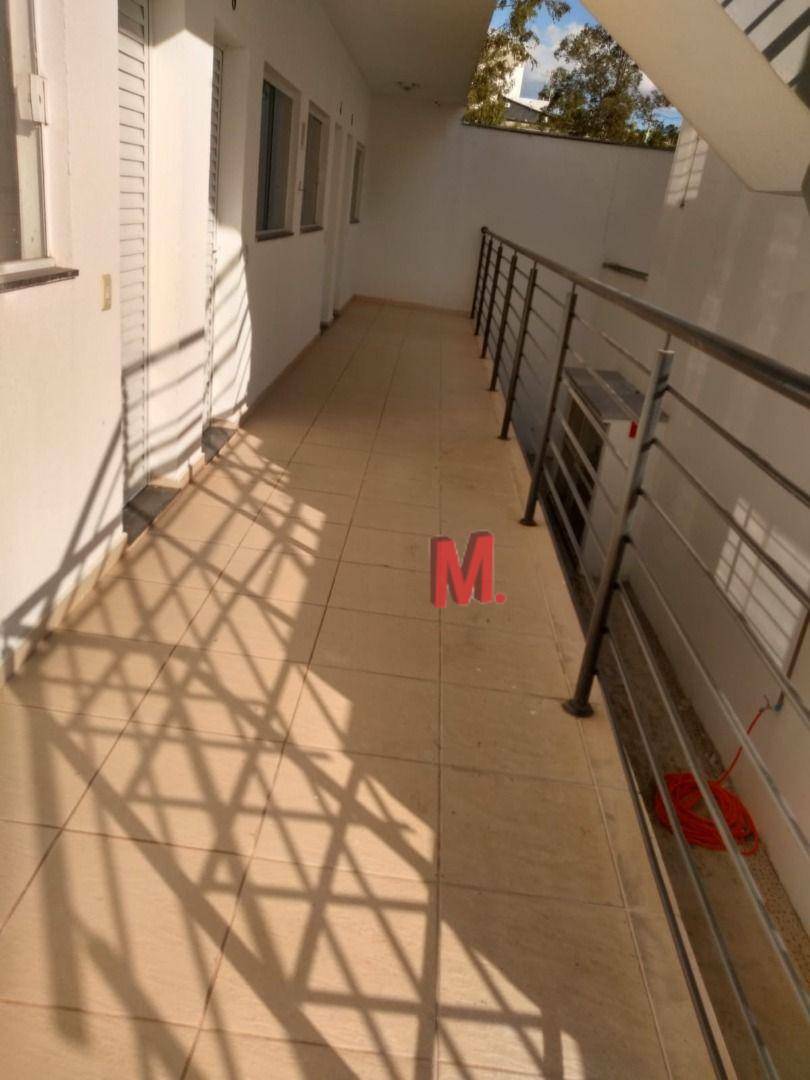 Apartamento à venda com 1 quarto, 31m² - Foto 2