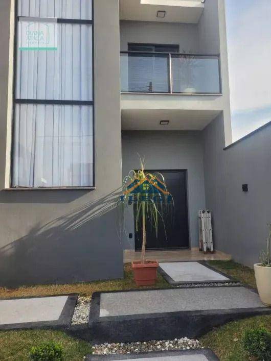 Casa à venda com 3 quartos, 200m² - Foto 3