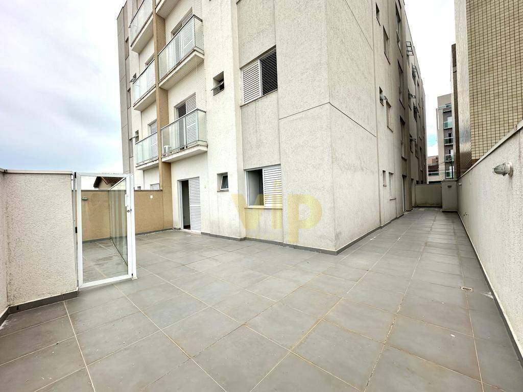 Apartamento à venda com 3 quartos, 110m² - Foto 17