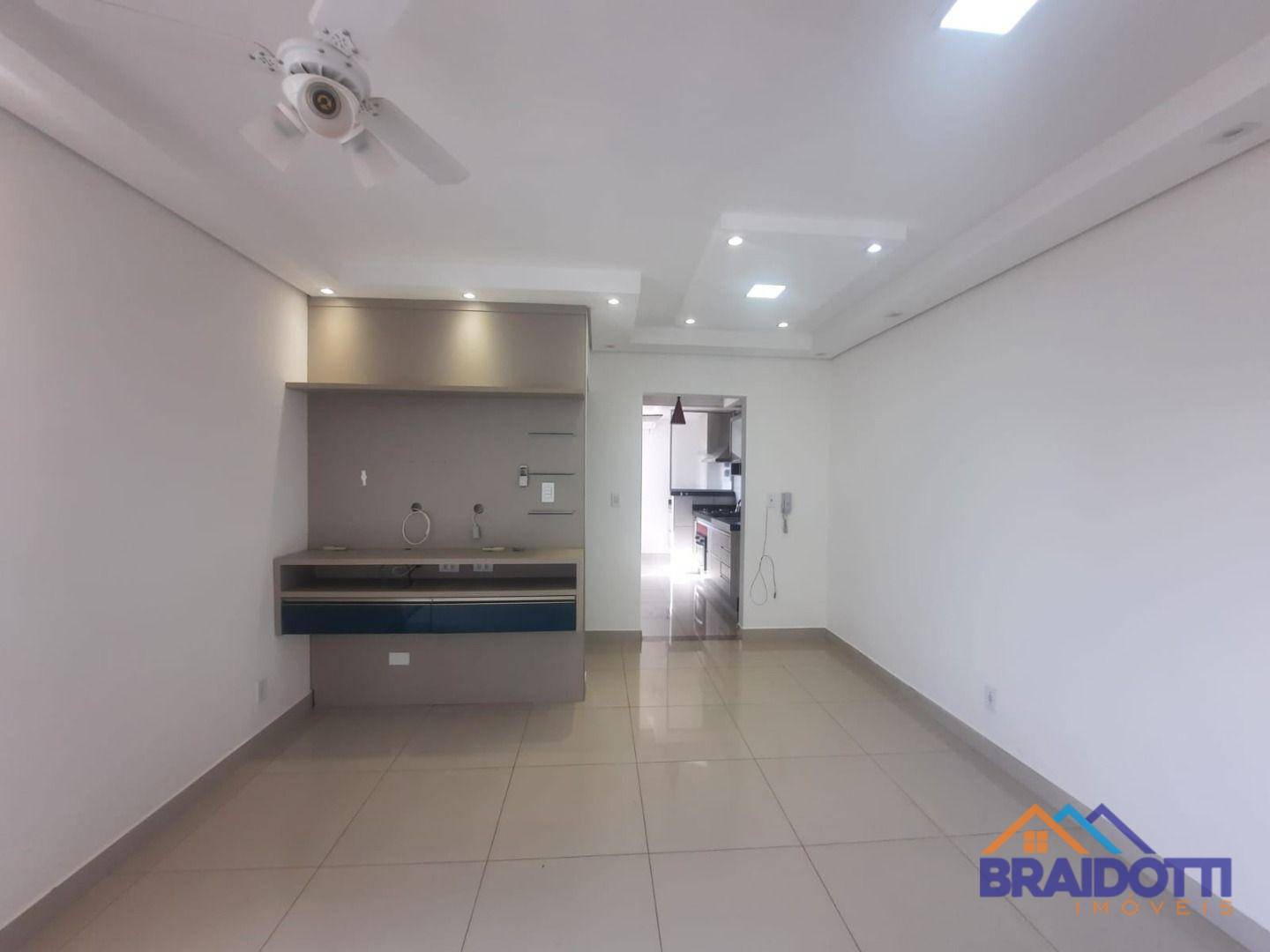 Apartamento à venda com 2 quartos, 58m² - Foto 9