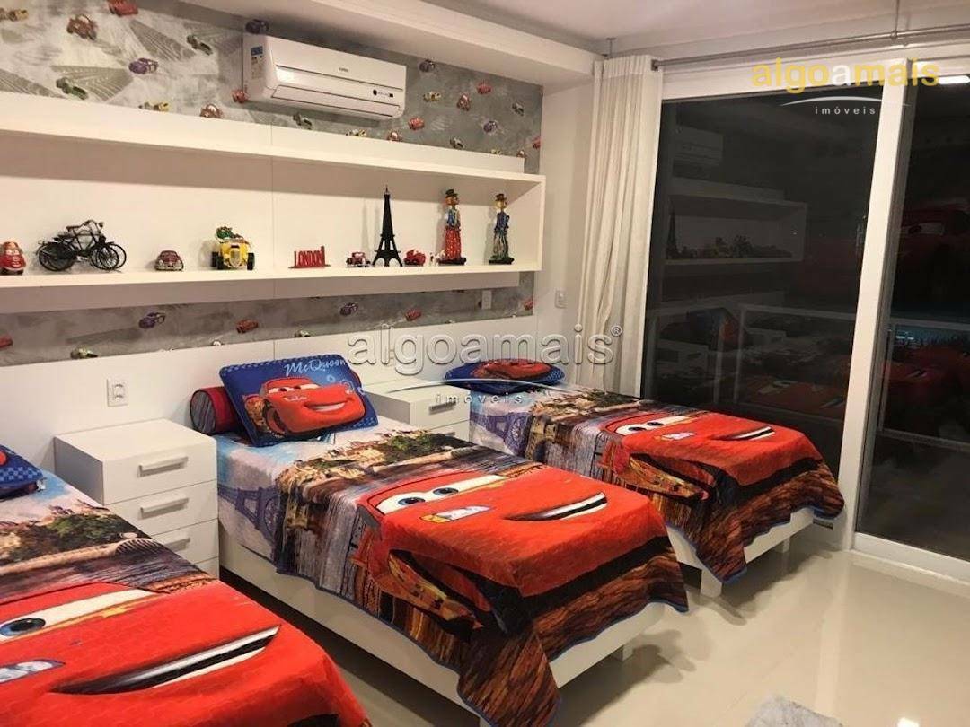 Casa de Condomínio à venda com 6 quartos, 461m² - Foto 20