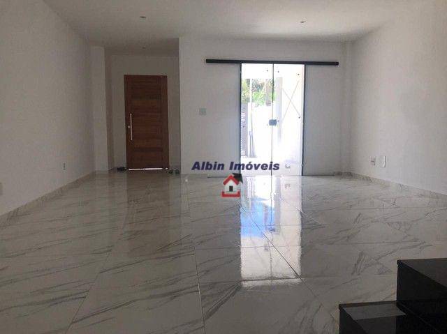 Casa à venda com 4 quartos, 176m² - Foto 3