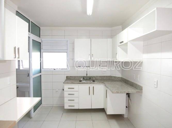 Apartamento à venda com 3 quartos, 110m² - Foto 22