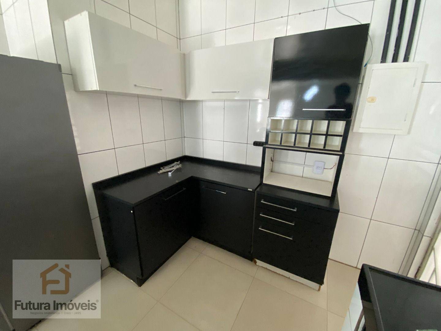 Casa para alugar com 4 quartos, 170m² - Foto 21