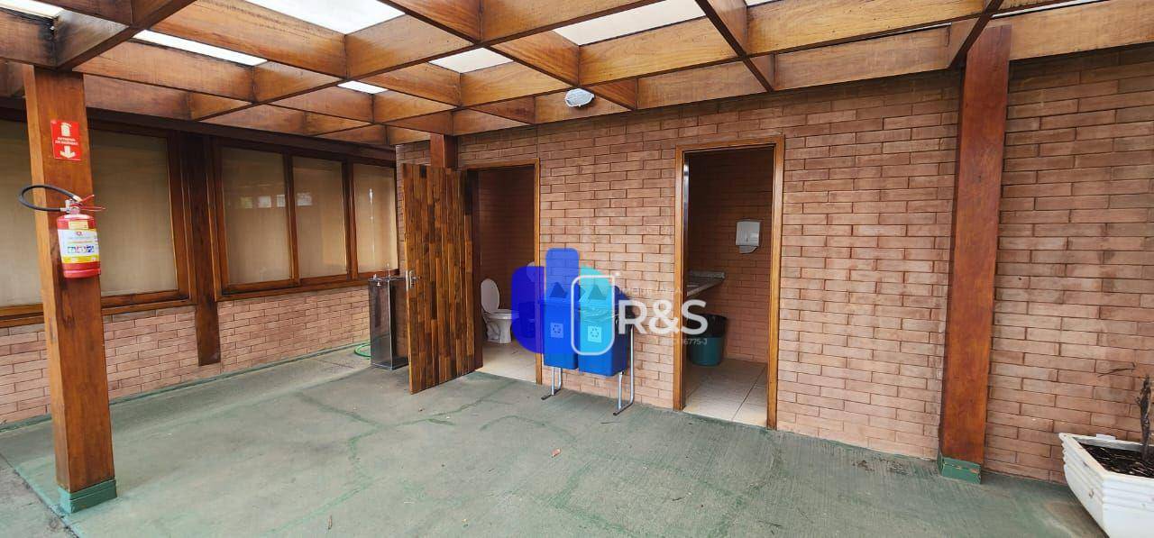 Casa de Condomínio à venda com 5 quartos, 235m² - Foto 45