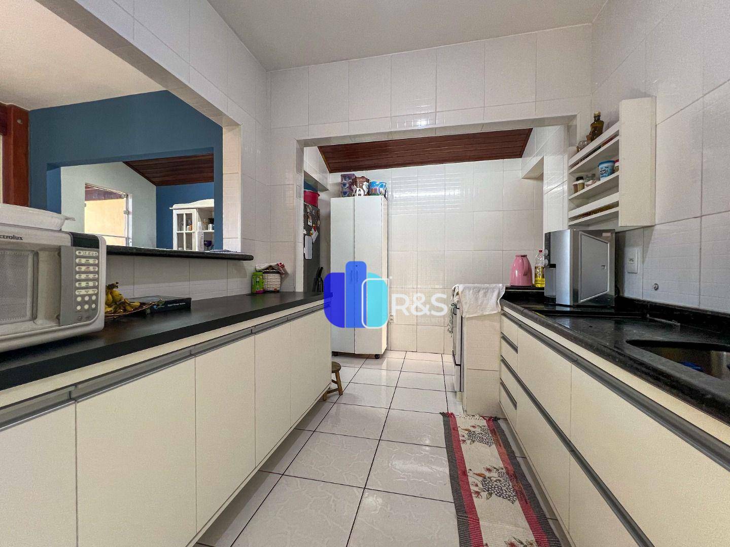 Casa de Condomínio à venda com 3 quartos, 110m² - Foto 4