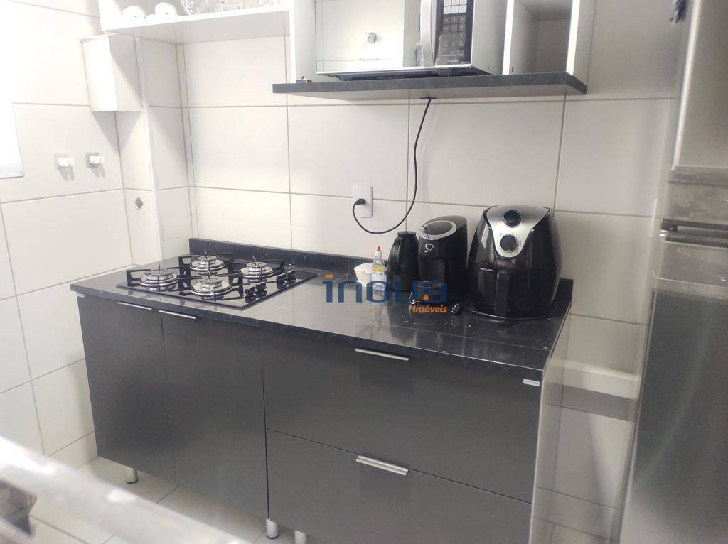 Apartamento à venda com 2 quartos, 44m² - Foto 2