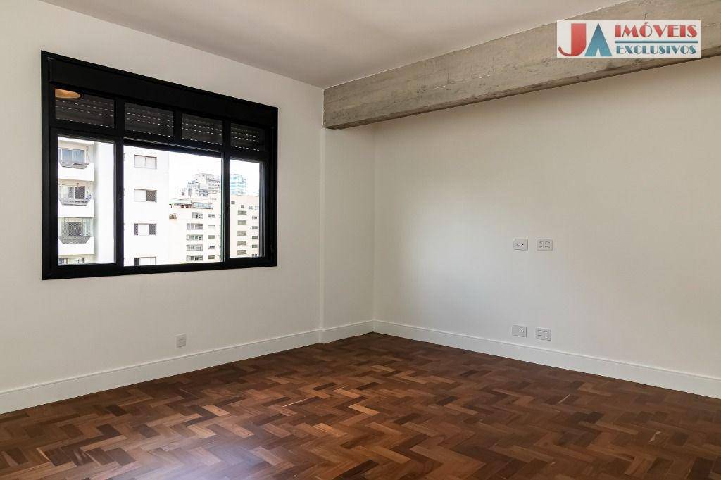 Apartamento à venda com 3 quartos, 212m² - Foto 4