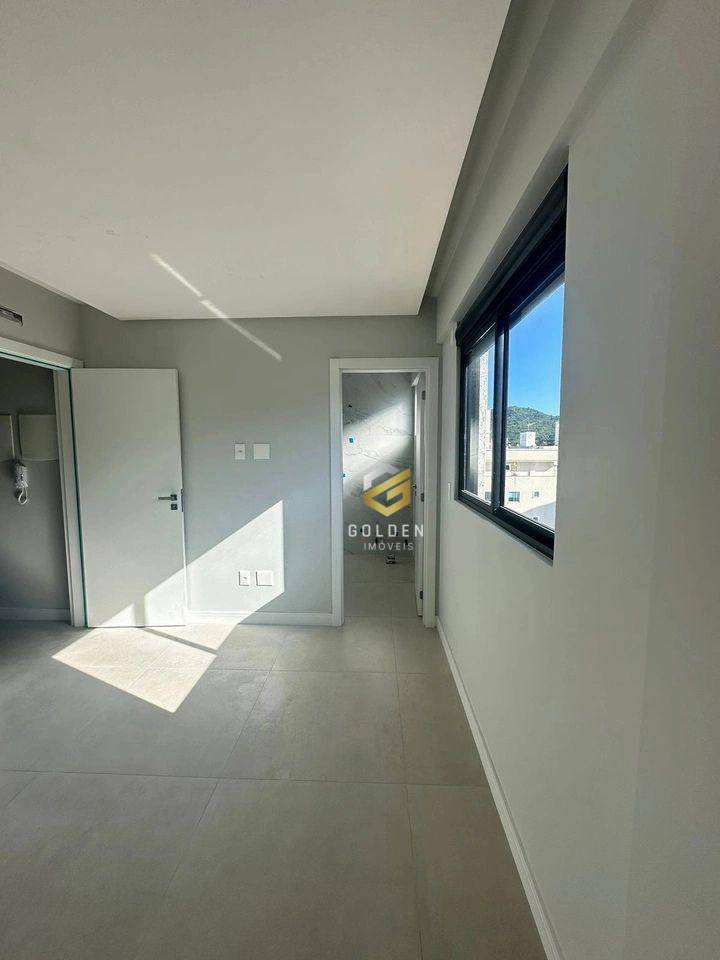 Cobertura à venda com 2 quartos, 118m² - Foto 8