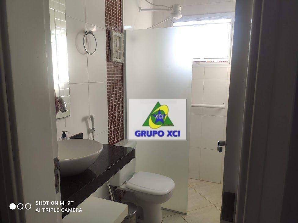 Casa de Condomínio à venda e aluguel com 3 quartos, 264m² - Foto 12