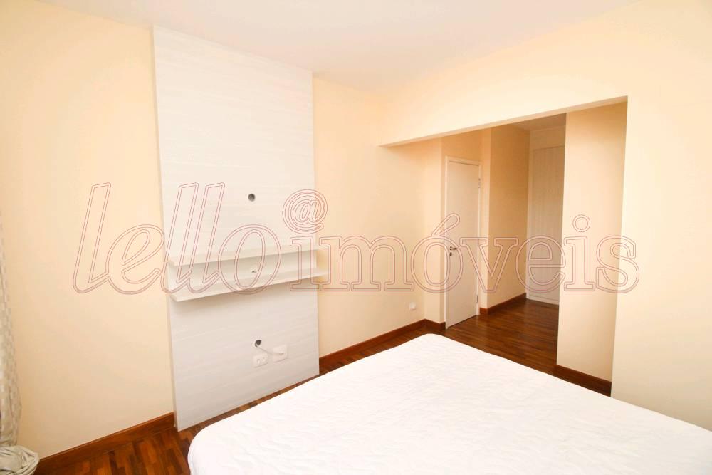 Apartamento para alugar com 3 quartos, 165m² - Foto 11