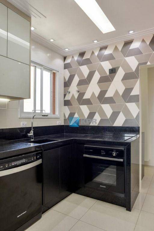 Apartamento para alugar com 2 quartos, 75m² - Foto 7