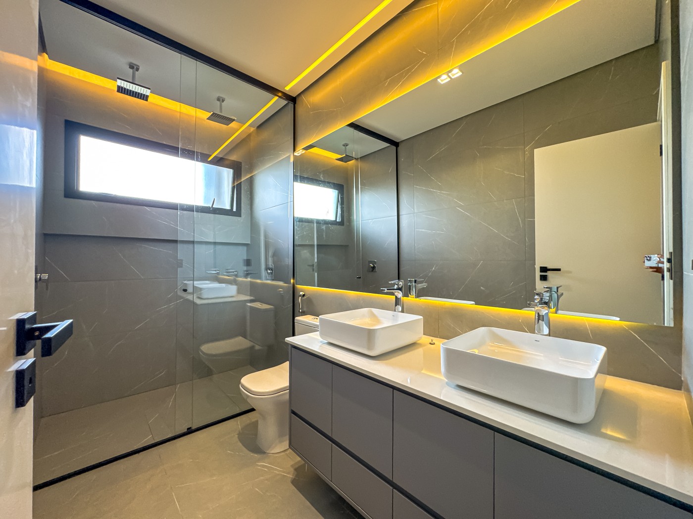 Casa de Condomínio à venda com 3 quartos, 311m² - Foto 6