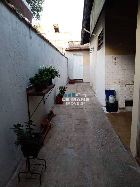 Casa à venda com 3 quartos, 156m² - Foto 26