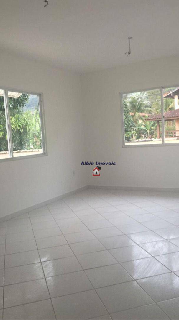 Casa à venda com 3 quartos, 260M2 - Foto 18