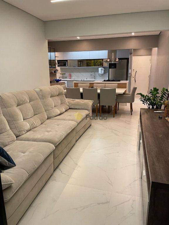 Apartamento à venda com 3 quartos, 107m² - Foto 5