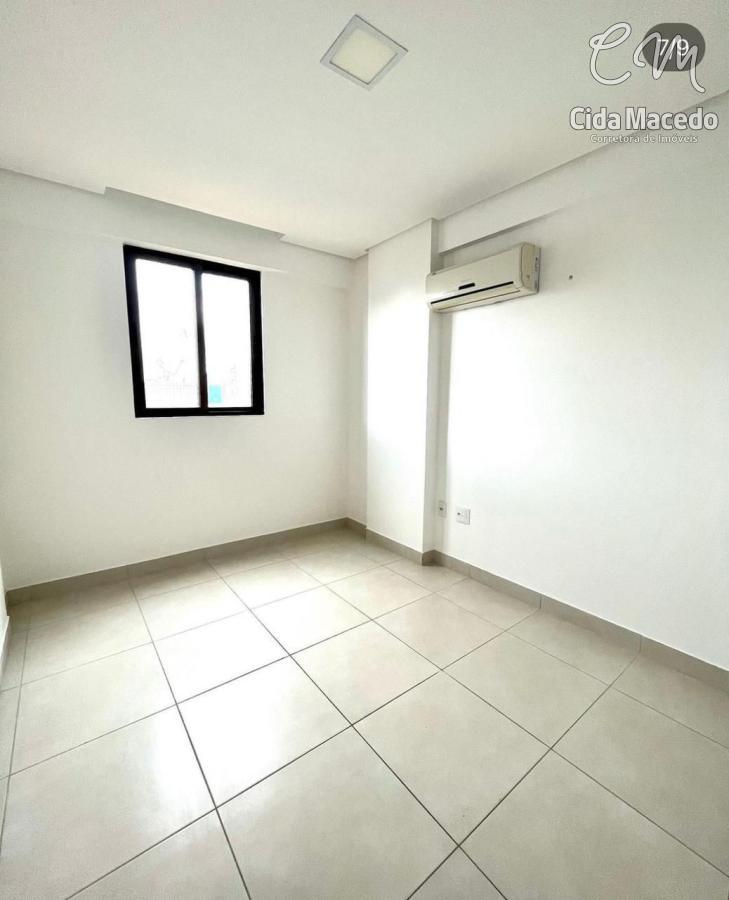 Apartamento à venda com 2 quartos, 64m² - Foto 4