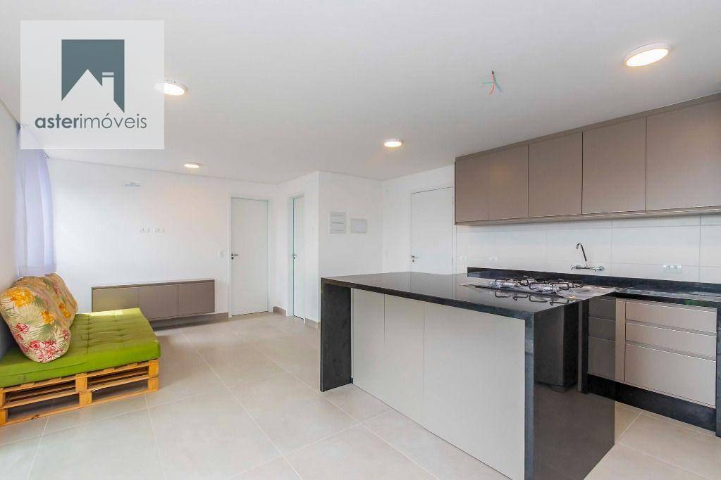 Apartamento para alugar com 2 quartos, 70m² - Foto 9