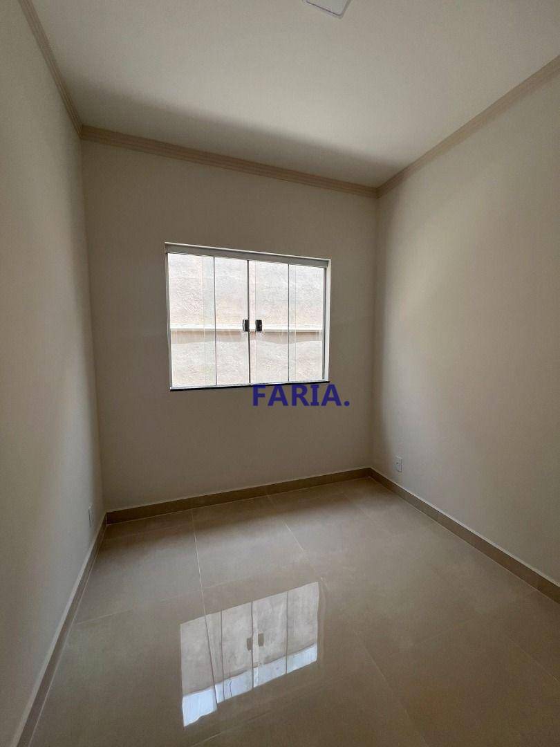 Casa à venda com 3 quartos, 114m² - Foto 7