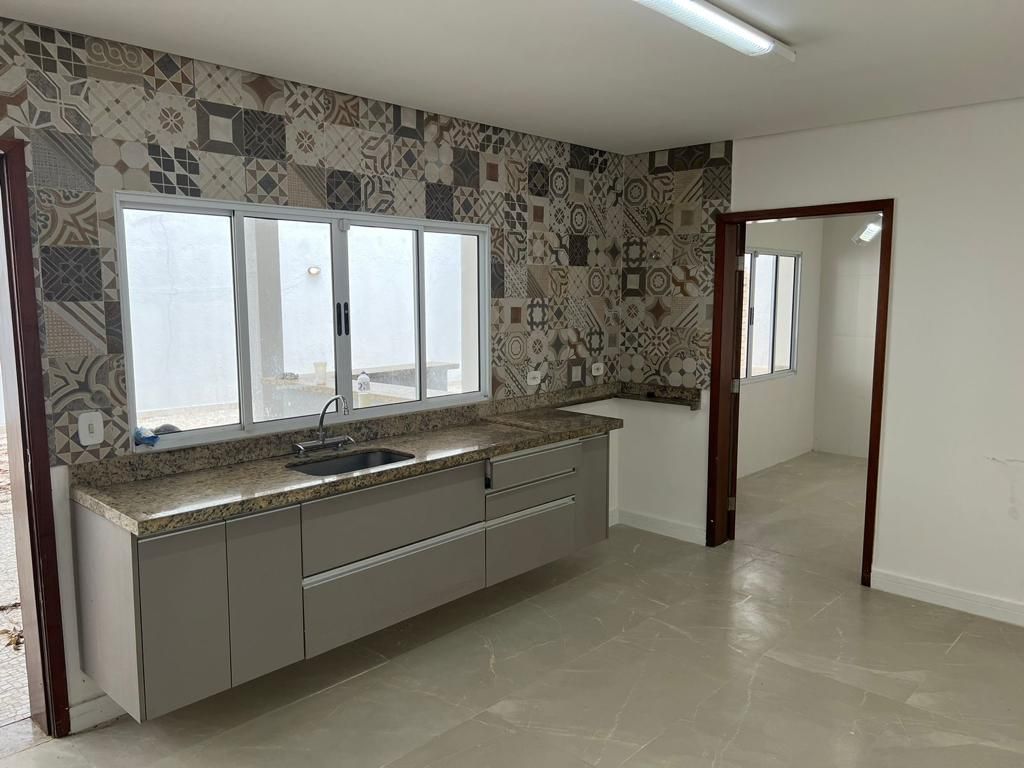 Sobrado à venda com 5 quartos, 324m² - Foto 17