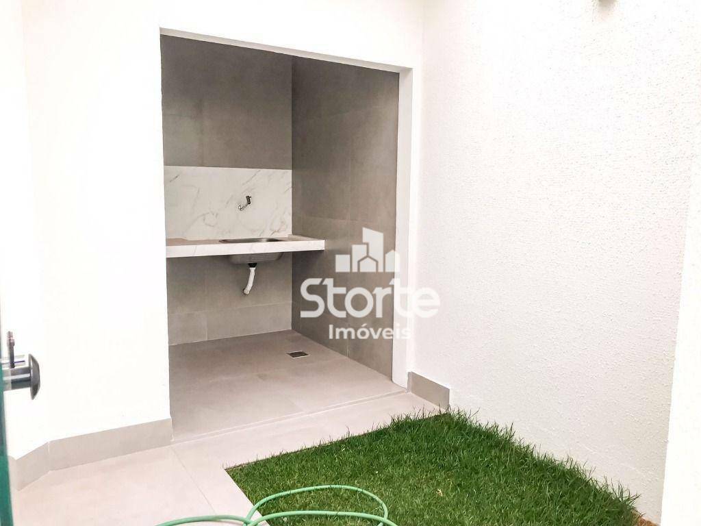 Casa à venda com 3 quartos, 138m² - Foto 15